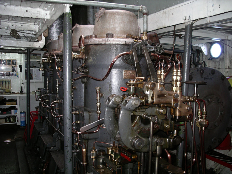 sala de maquinas del Yavarí, una autentica maravilla, lo mejor del barco para los que nos vuelven locos los motores